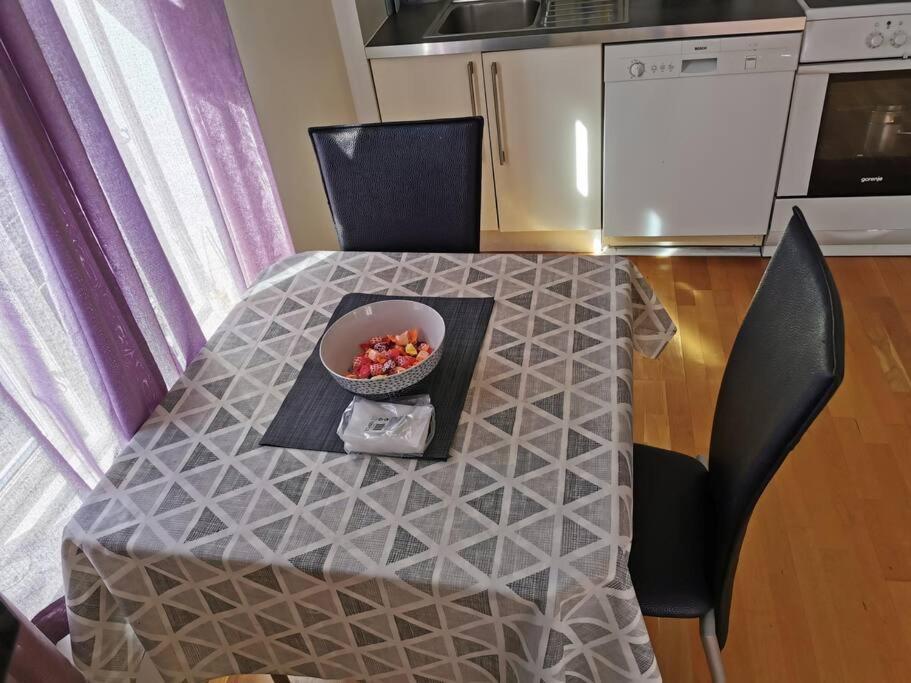 סטוונגר Nice 1-Bedroom Apartment In Heart Of The City מראה חיצוני תמונה